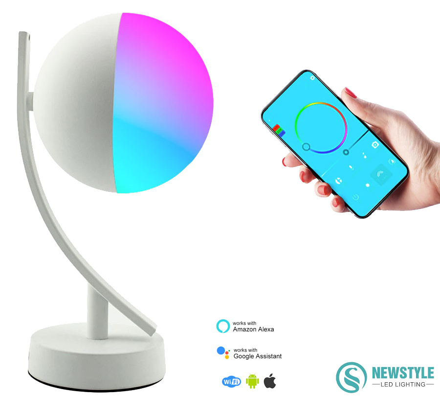 Luminaria de Mesa Inteligente Newstyle RGB Smart Desk Lamp