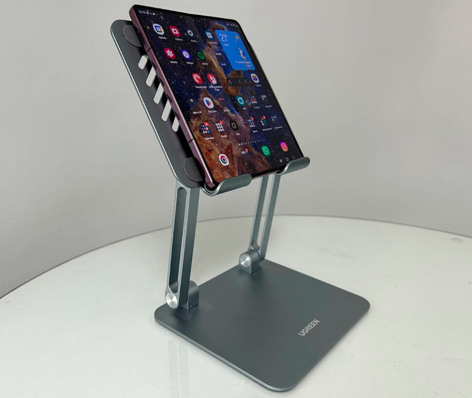 Suporte de metal para tablets e iPads da Ugreen
