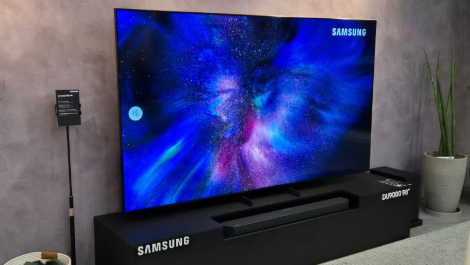 Crystal UHD 4K DU9000: fomos conhecer a nova TV de 98" da Samsung