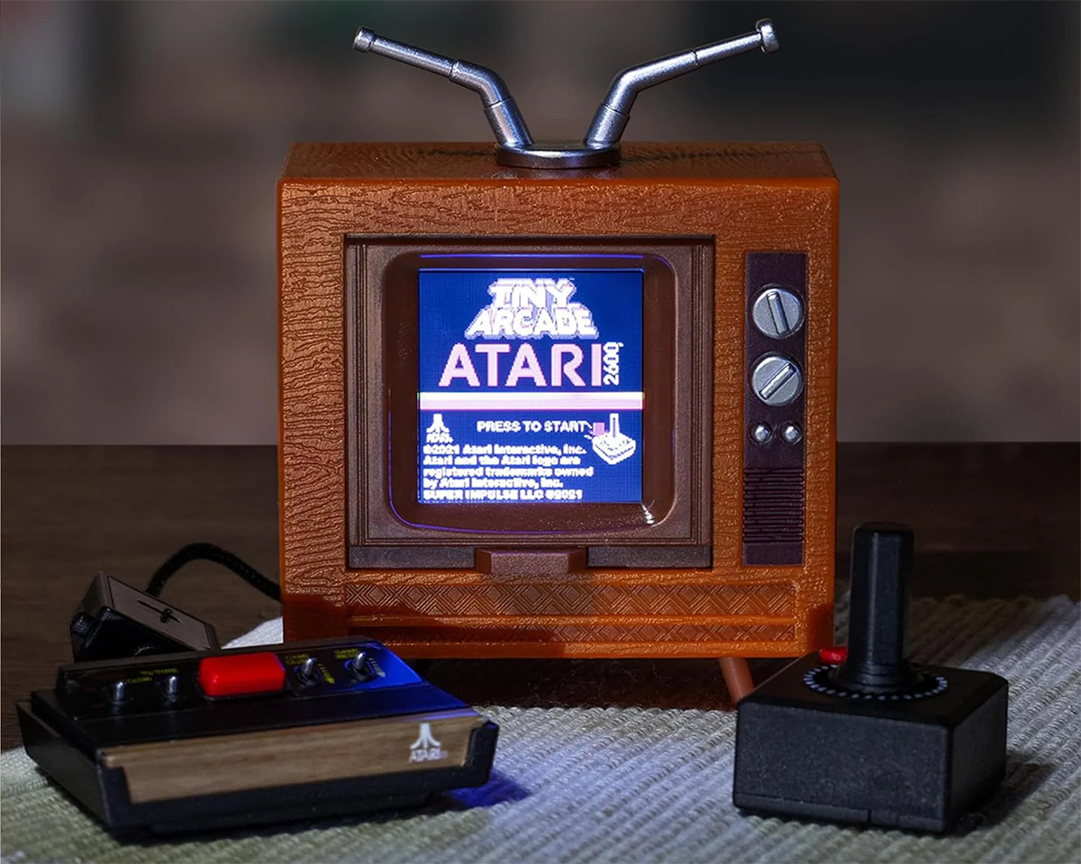 Console de games Atari 2600 em versão miniatura