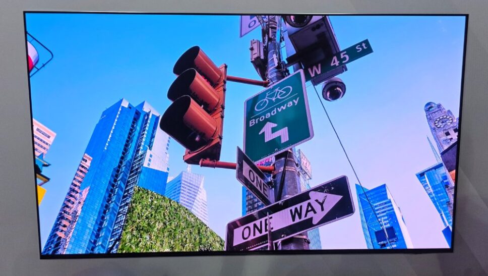 TV Vision AI OLED 4K S95F