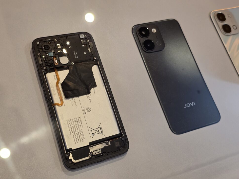 Bateria é um dos destaques do Jovi Y31