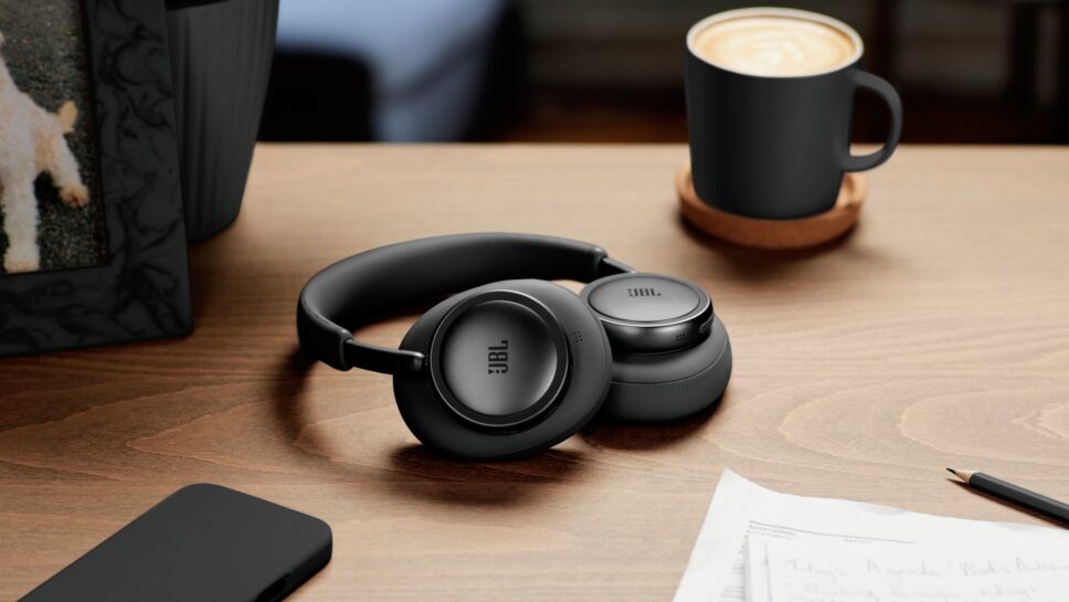 JBL lança fone de ouvido JBL Live 780NC