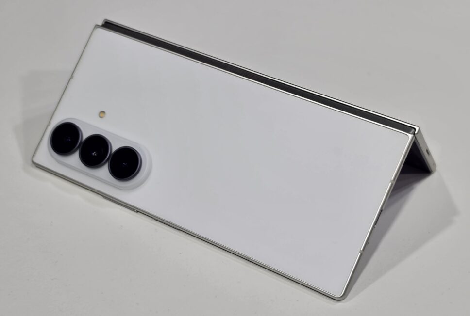 Galaxy Fold 8 Ultra