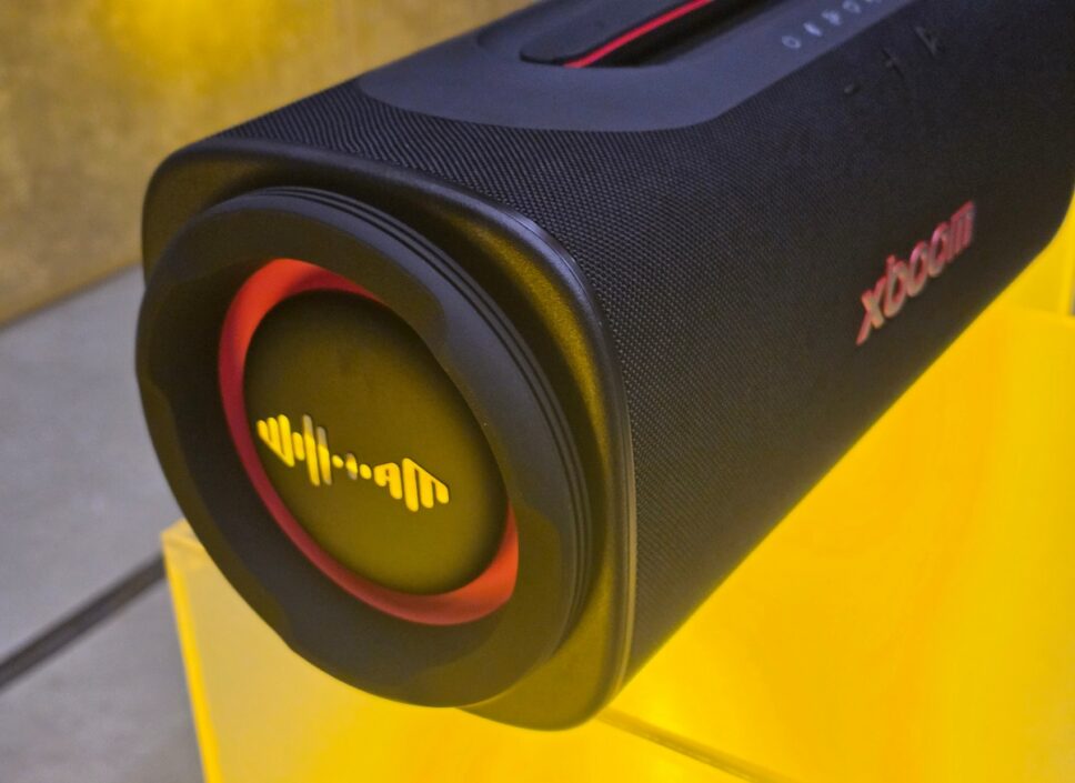 Detalhe da LG Xboom Blast