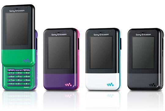 Sony Ericsson Xmini, Um Pequeno Walkman Celular com 4GB