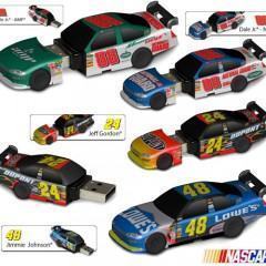 Carros de Corrida NASCAR em Versão Flash Drive!