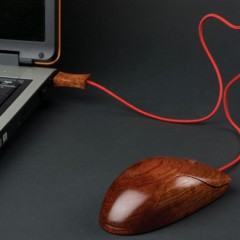 Lindo Mouse USB de madeira
