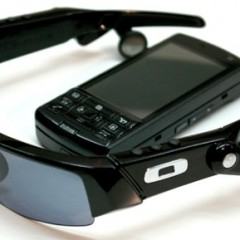 Celular Multimídia Toshiba 911T com Óculos Bluetooth da Oakley