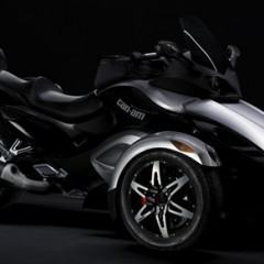 Can-Am Spyder Roadster, Uma Moto Revolucionária