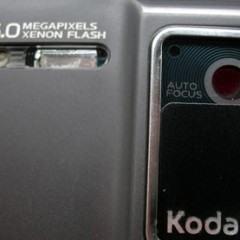 Motorola ZN5, Um Celular com Câmera Kodak