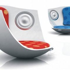 Music+Sofá, Um Sofá com CD Player e Caixas de Som