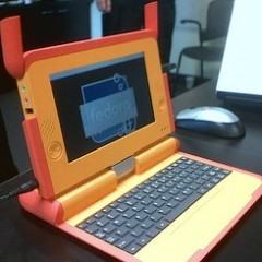 Primeiras fotos do laptop de US$100 divulgadas