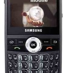 Smartphone 3G mais Fino do Mundo com Teclado QWERTY