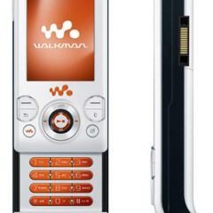 Sony Ericsson W850, Um Walkman Slider com Pedômetro