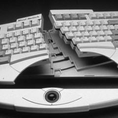 Teclados estranhamente ergonômicos