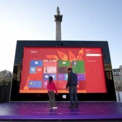 Um Surface 2 gigante nas ruas de Londres!
