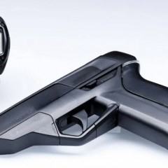 Armatix iP1, uma pistola com tag RFID que só dispara se o relógio iW1 estiver por perto