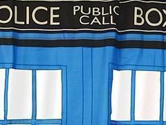 Transforme o Box do Chuveiro na TARDIS! Cortina de Banho Doctor Who!
