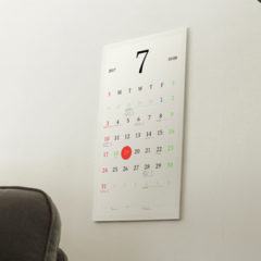 Magic Calendar, um calendário de parede e-ink que sincroniza com sua conta do Google!
