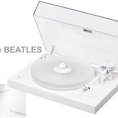 Toca-Discos Branco em Homenagem ao The White Album (O Álbum Branco) dos Beatles